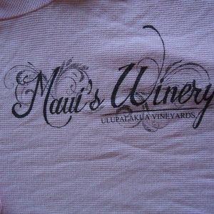 Maui Winery long sleeve Hoodie shirt
